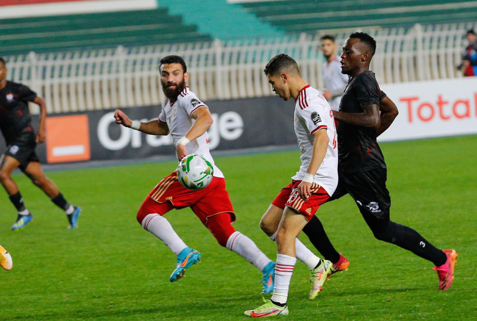 Ligue des Champions : CR Belouezdad écrase Jwaneng Galaxy et met la pression sur l’EST et l’ESS