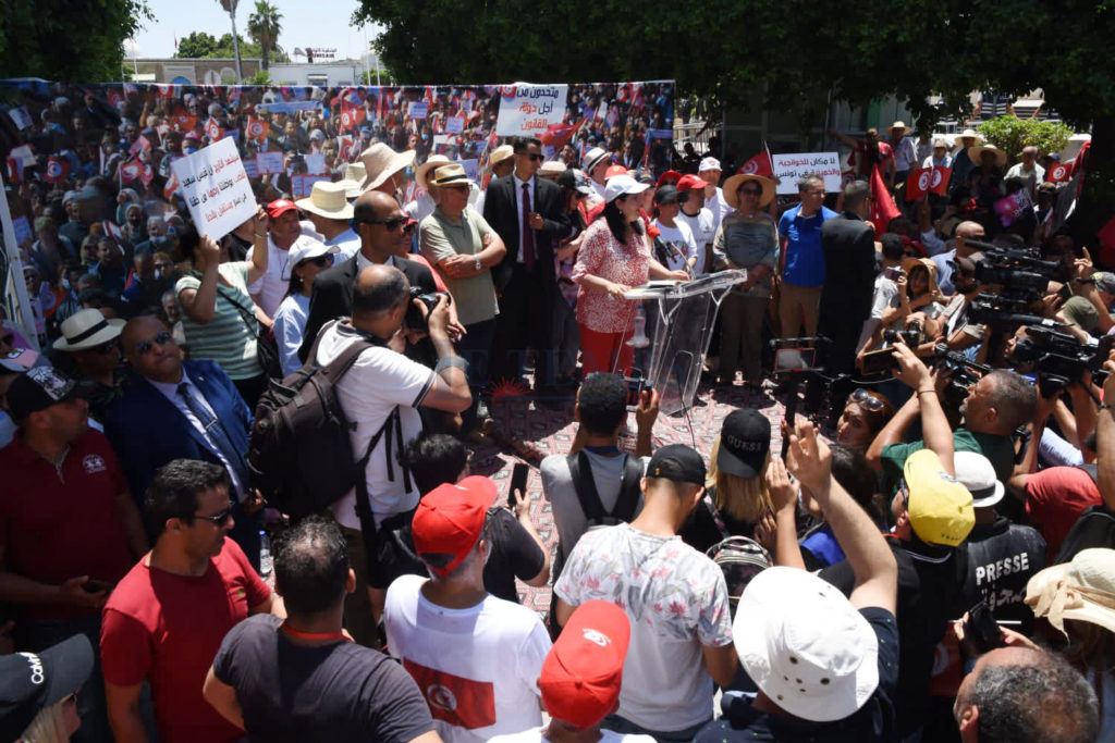 Marche de protestation du PDL : Abir Moussi prend fait et cause pour l’UGTT !