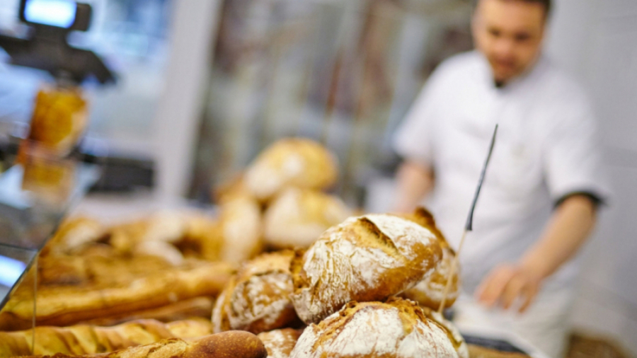 Korba : un patron boulanger arrêté pour spéculation boulanger arrestation