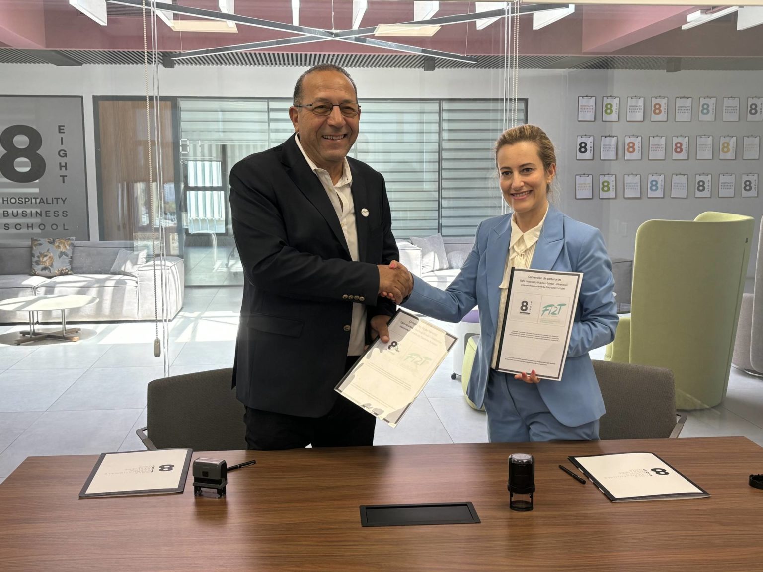 Tourisme : convention de partenariat entre EIGHT Hospitality Business School et la Fédération interprofessionelle du tourisme tunisien