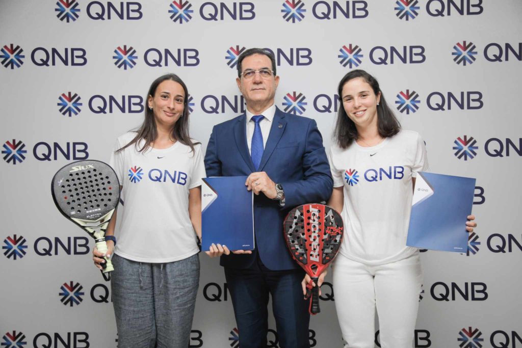 QNB sponsor officiel des championnes Tunisiennes de Padel « Aida Fehri » et « Dorra Chamli »