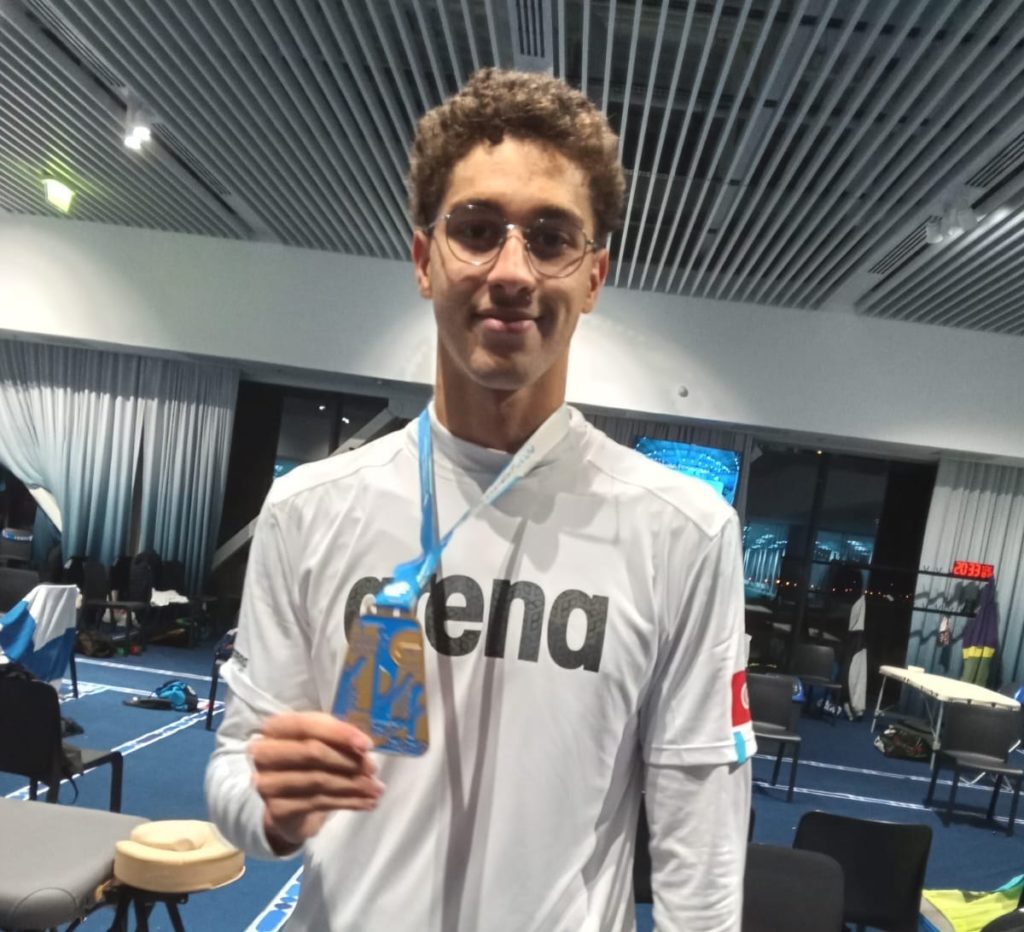 Ahmed Jaouadi champion du monde sur 1500 m nage libre