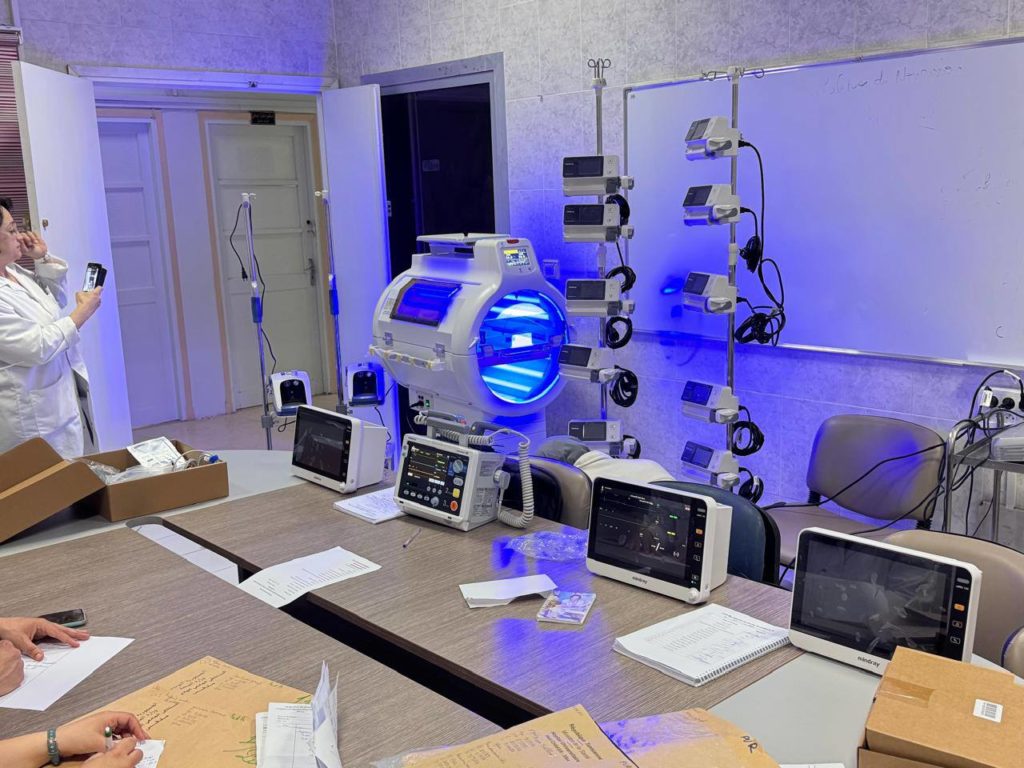 Sfax : l’hôpital Hédi Chaker reçoit des équipements médicaux modernes