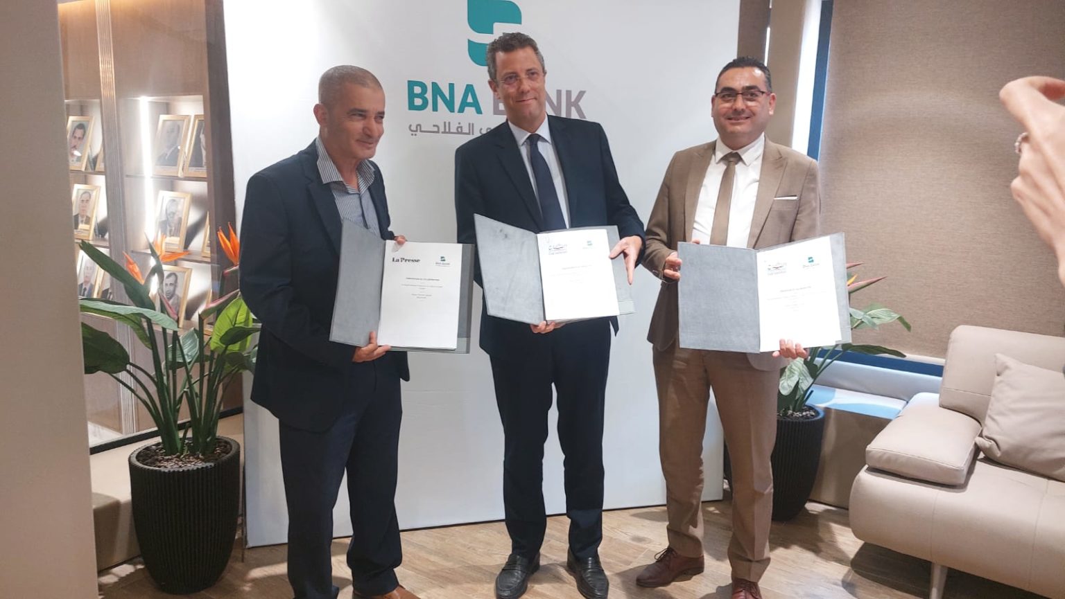 Signature d’un partenariat stratégique de la BNA avec Dar Assabah et Snipe-La Presse