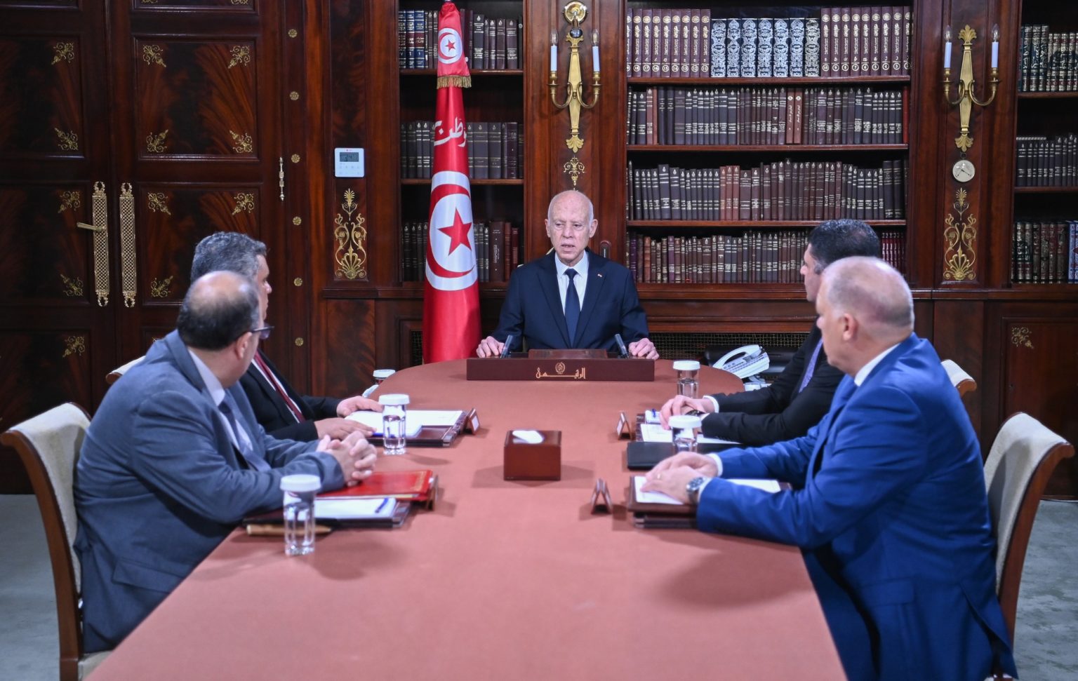 Kaïs Saïed exige une lutte soutenue contre les spéculateurs