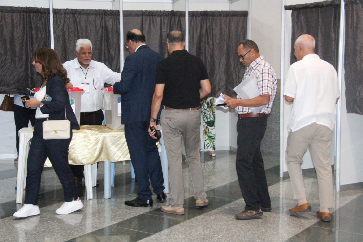 Barreau tunisien : Me Boubaker Bethabet prend la présidence de l’ONAT