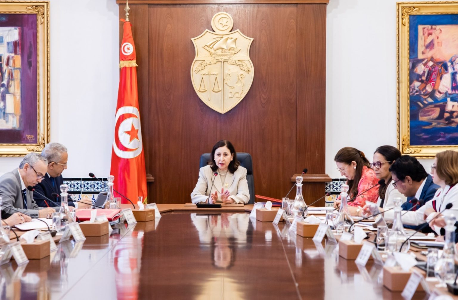 Conseil ministériel restreint : nouvelles mesures pour renforcer la gestion et la gouvernance du secteur des médicaments