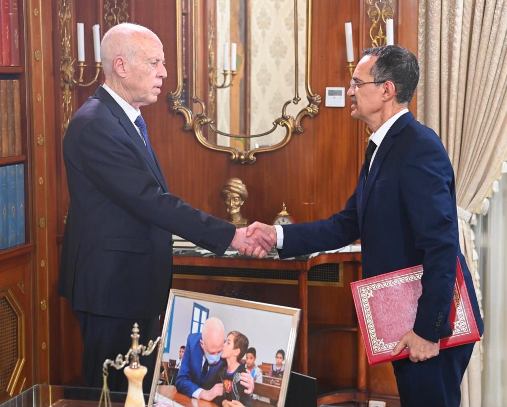 Saïed critique l’exclusion d’un pays frère de la campagne d’exportation des dattes