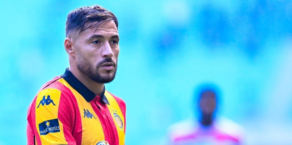 Coup dur pour l’EST : Youcef Belaïli opéré après une blessure aux ligaments croisés