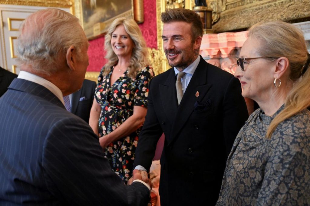 David Beckham, ancienne gloire du football anglais, anobli par le roi Charles III