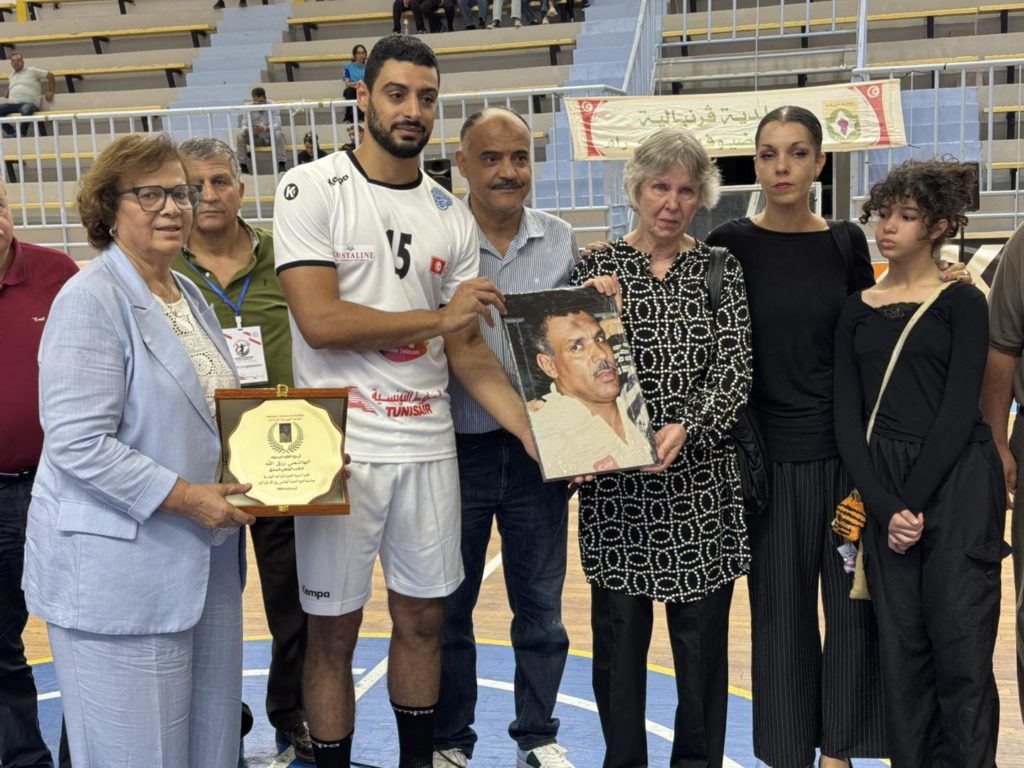 Handball – Tournoi international Hechmi Razgallah : la Tunisie bat le Koweït (33-21) et remporte le tournoi