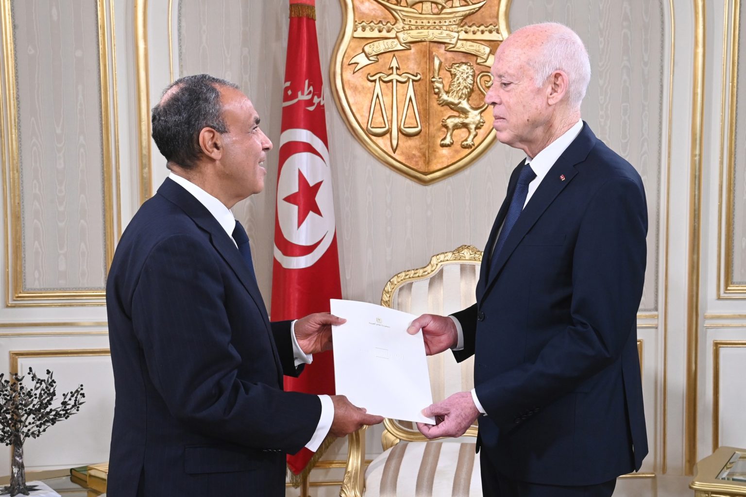 Le président Kaïs Saïed reçoit le chef de la diplomatie égyptienne