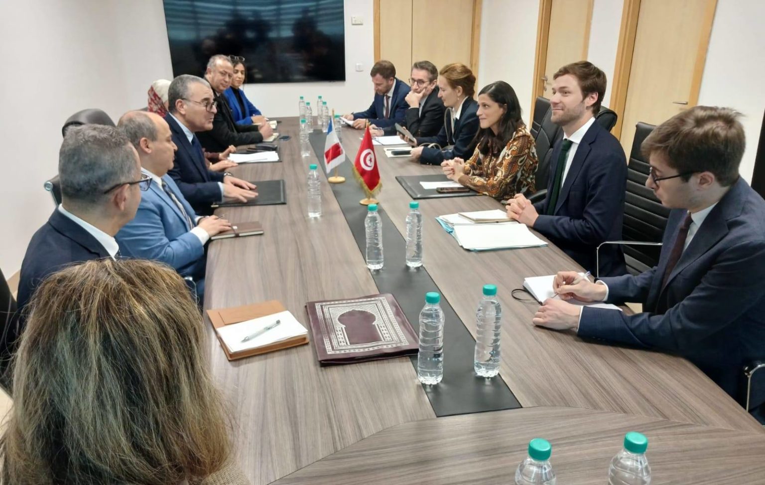 Entretien entre le ministre de l’Économie et la ministre déléguée française sur les perspectives de coopération économique