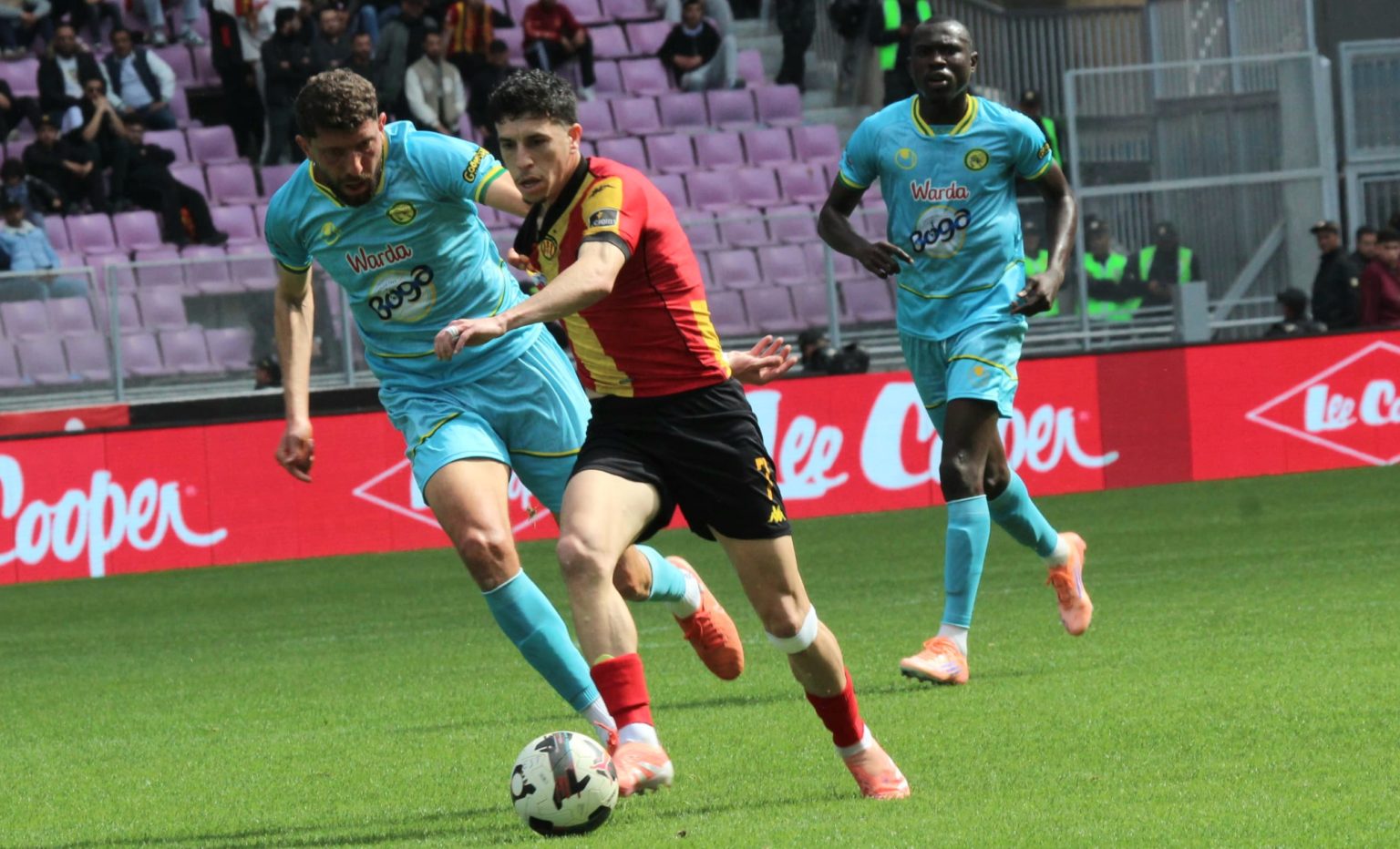 Espérance–Sundowns : Boualia de retour pour le choc de dimanche