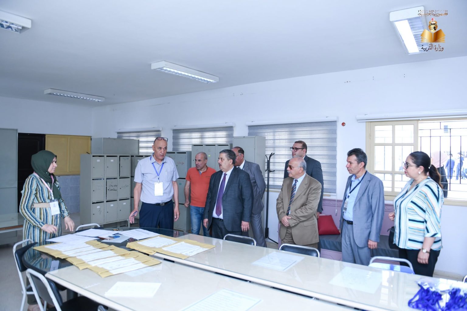 Baccalauréat 2026 : le ministre de l’Éducation en visite au centre d’examen d’Oued Ellil