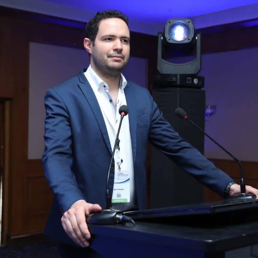Bilel Saidani (Assistant Hospitalo-universitaire en Urologie) : inciter au dépistage précoce du cancer de la vessie pour éviter des traitements lourds