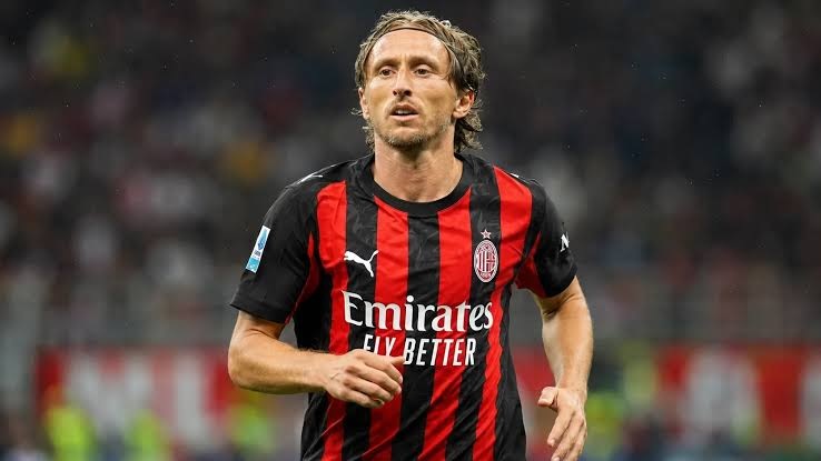 AC Milan : Luka Modric signe une prolongation d’un an