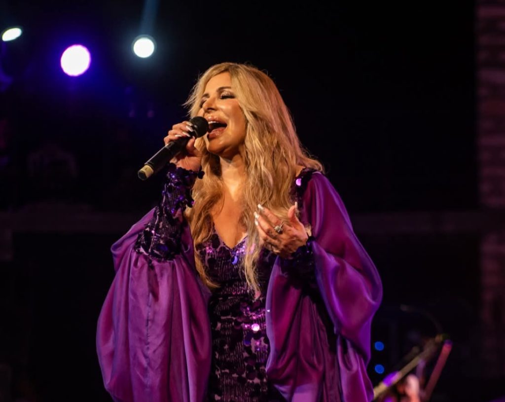 Sofia Sadok envoûte ses fans à Hammamet