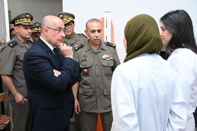 Hôpital militaire de Bizerte : le ministre de la Défense appelle à renforcer ses capacités