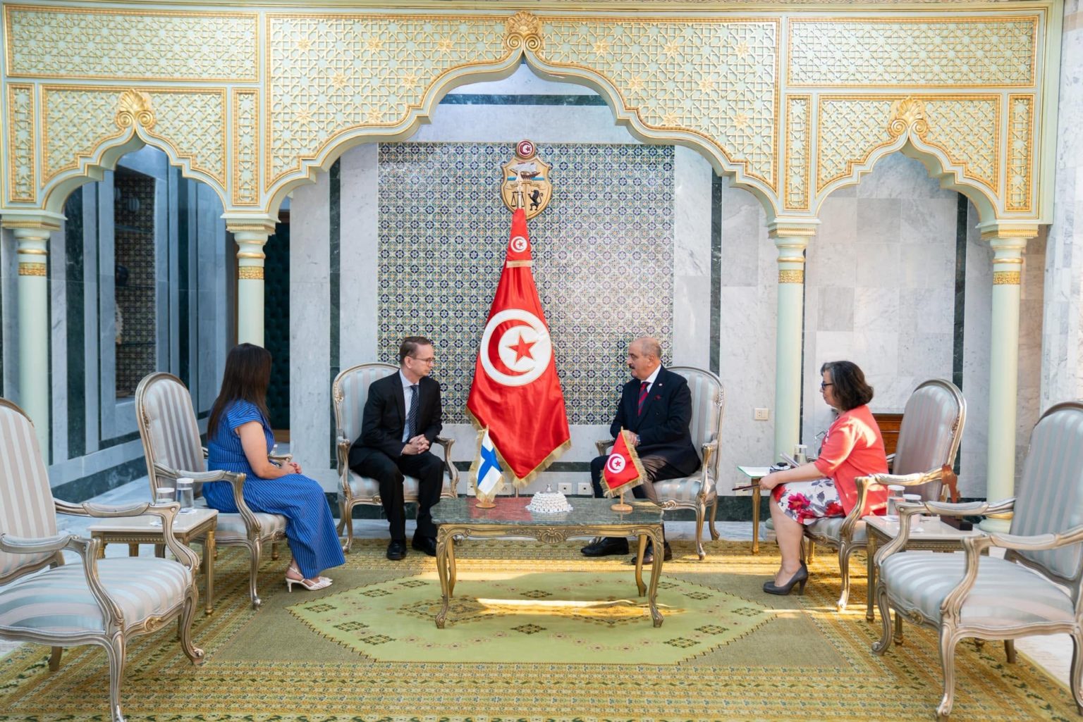 Le nouvel ambassadeur de Finlande remet les copies figurées de ses lettres de créance à Tunis