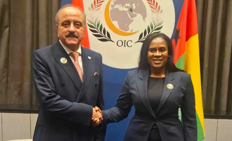 Diplomatie : le ministre tunisien des Affaires étrangères s’entretient avec son homologue bissau-guinéenne
