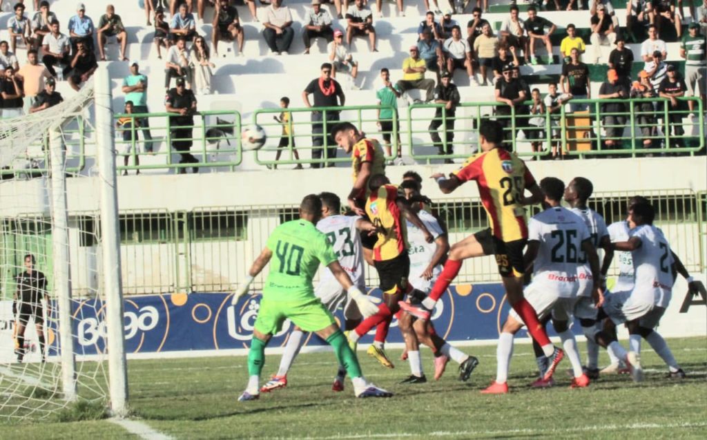 Espérance ST : blessure grave pour Marouane Sahraoui, indisponibilité en vue pour Ben Ali
